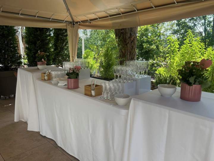 APERITIF TERRASSE JADE
