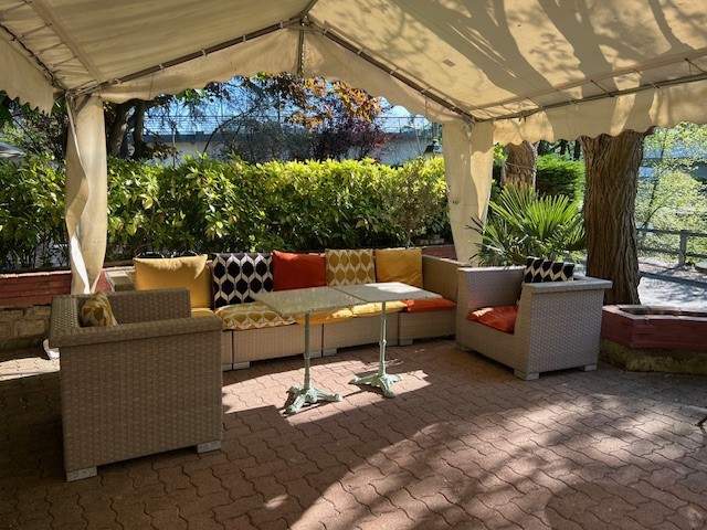 SALON DE JARDIN TERRASSE