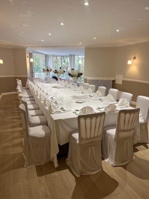 agate grande table 25 pax